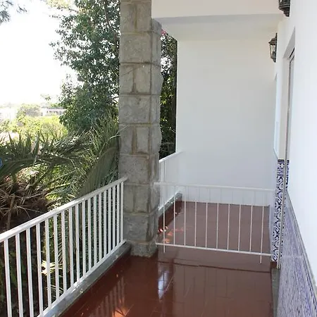 Jasmim Doce Πανσιόν 3*